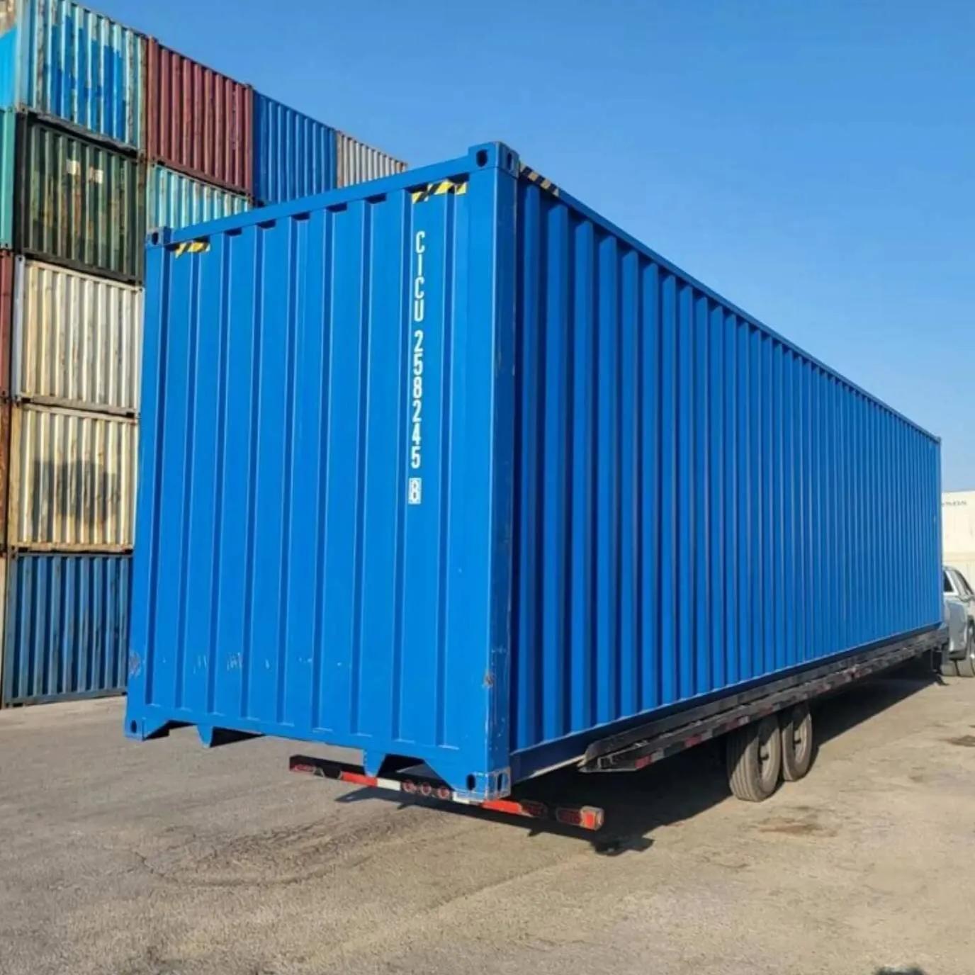 New one-trip shipping container delivered to a Boxhub customer