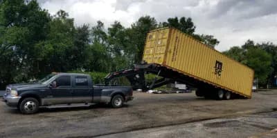 What to Expect From Your Shipping Container Delivery