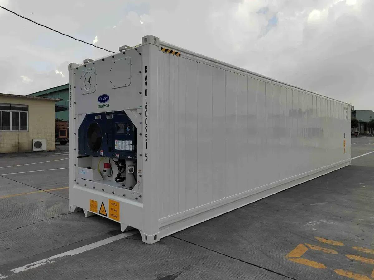 Reefer container seen from the end with its refrigeration unit