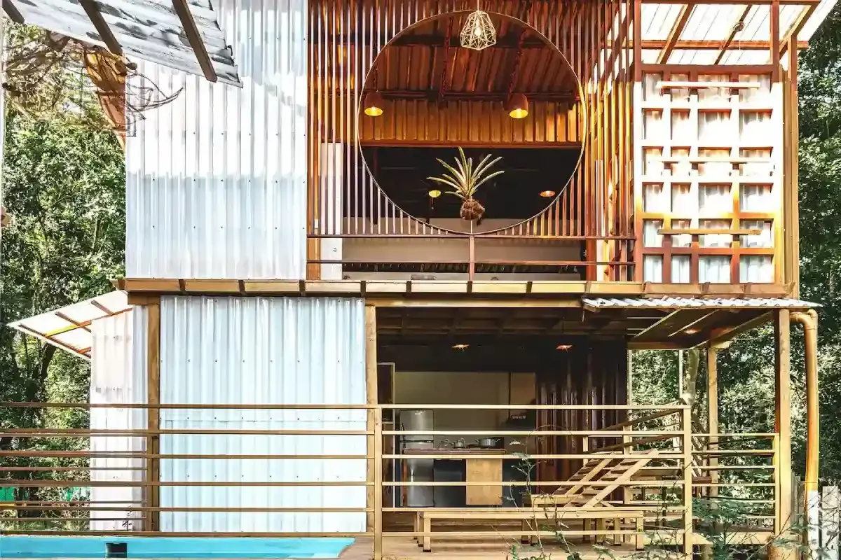 costa-rica-shipping-container-home