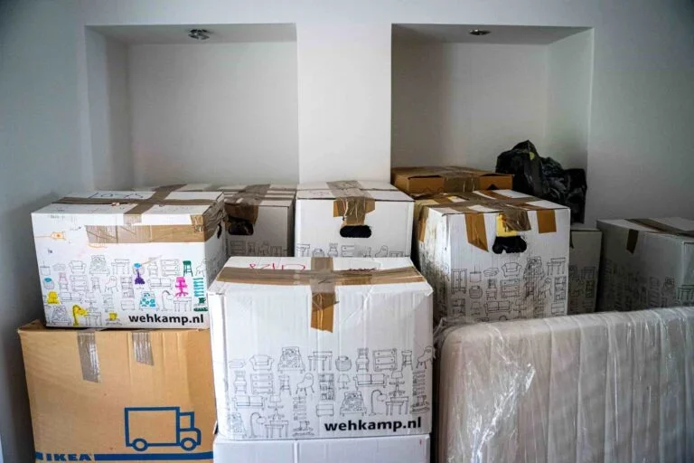 Moving House: What to Consider When Buying Your Own Moving Shipping Container